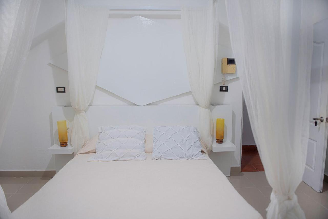 Hostal Mama Mambo - Zona Colonial Santo Domingo Zewnętrze zdjęcie