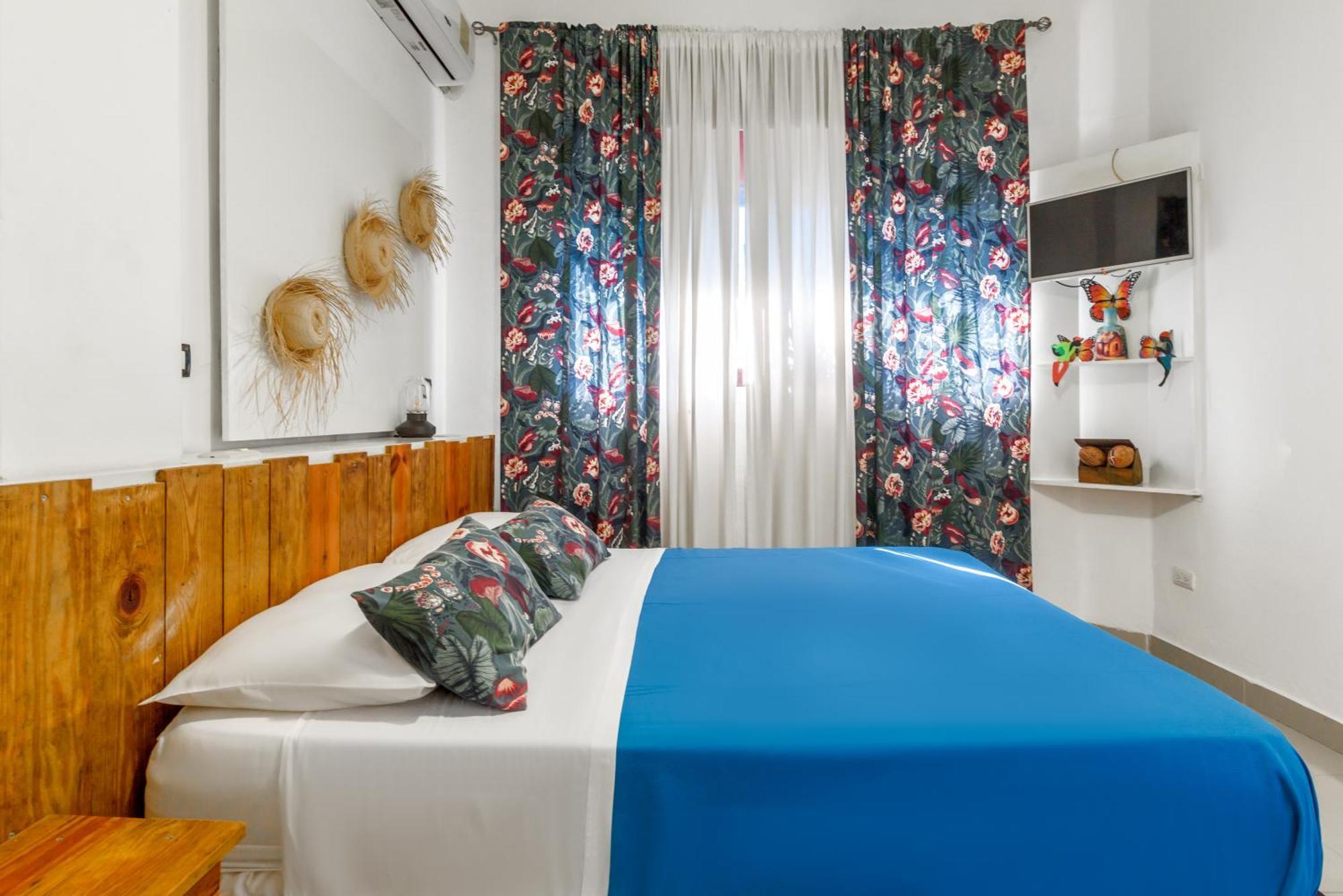Hostal Mama Mambo - Zona Colonial Santo Domingo Zewnętrze zdjęcie